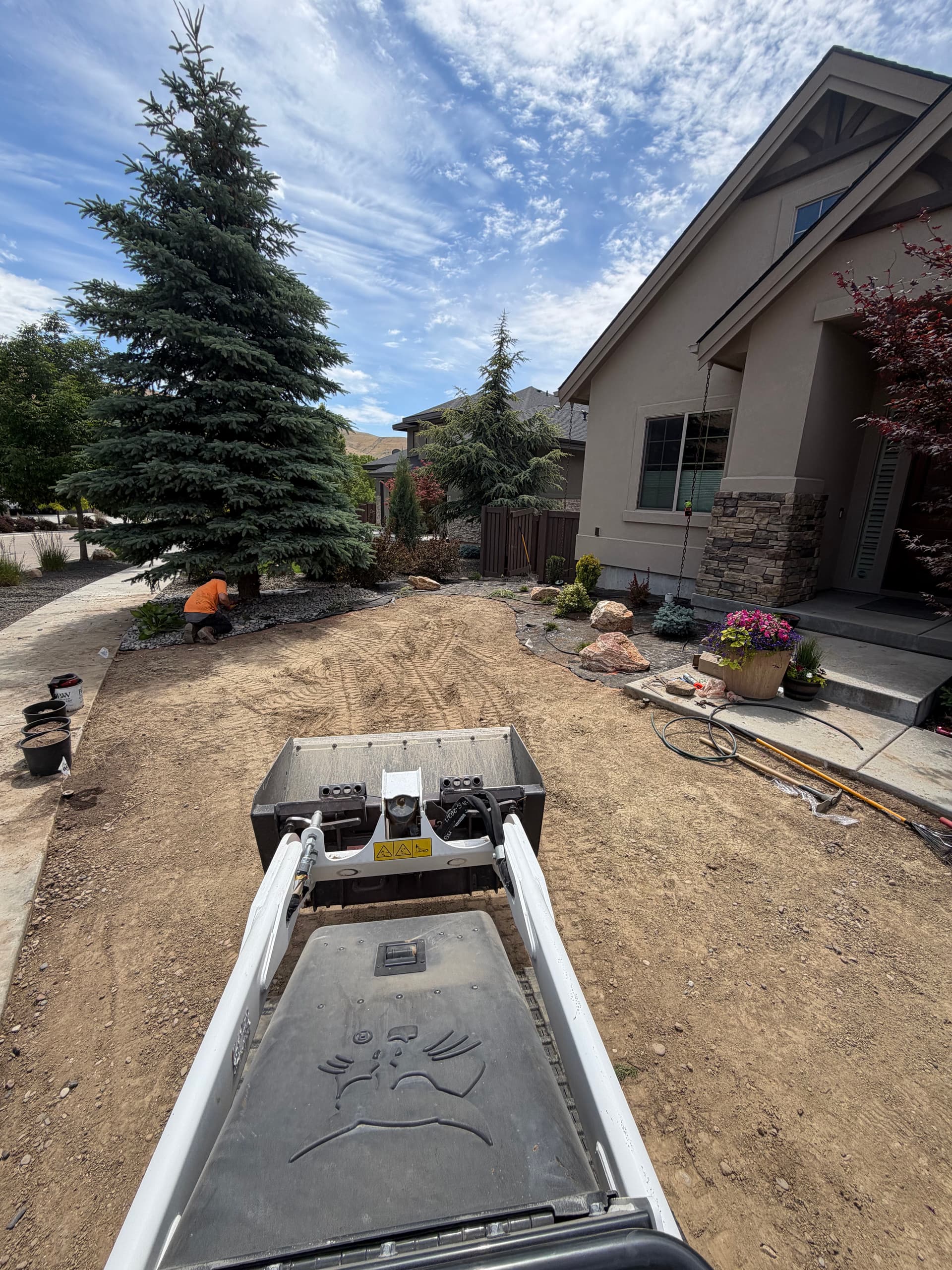 Gallery photos for SE Boise Front Yard Gets Fresh Sod, Rock, and Boulders: Image #1